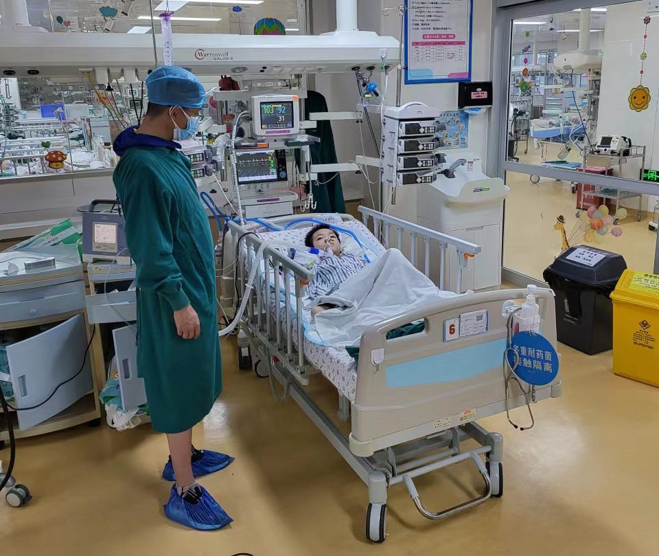 合水县跨省救护车出租公司